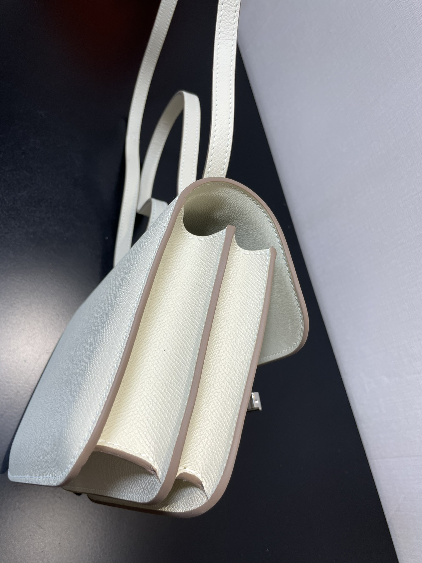 H**me5 constance 19 epsom silver hardware 7.25" x 6.25" x 2.25"