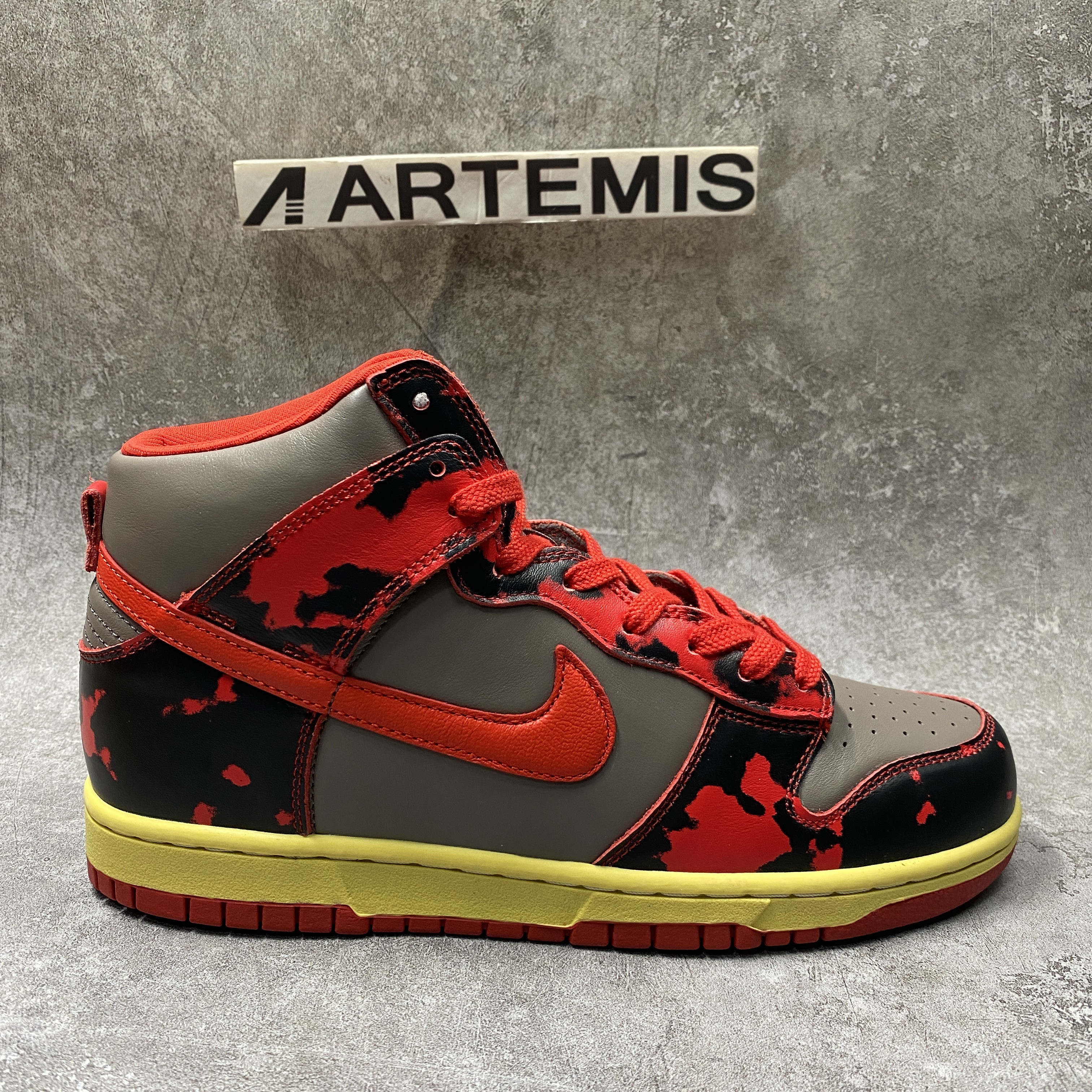 Nike Dunk High 1985 Red Acid Wash