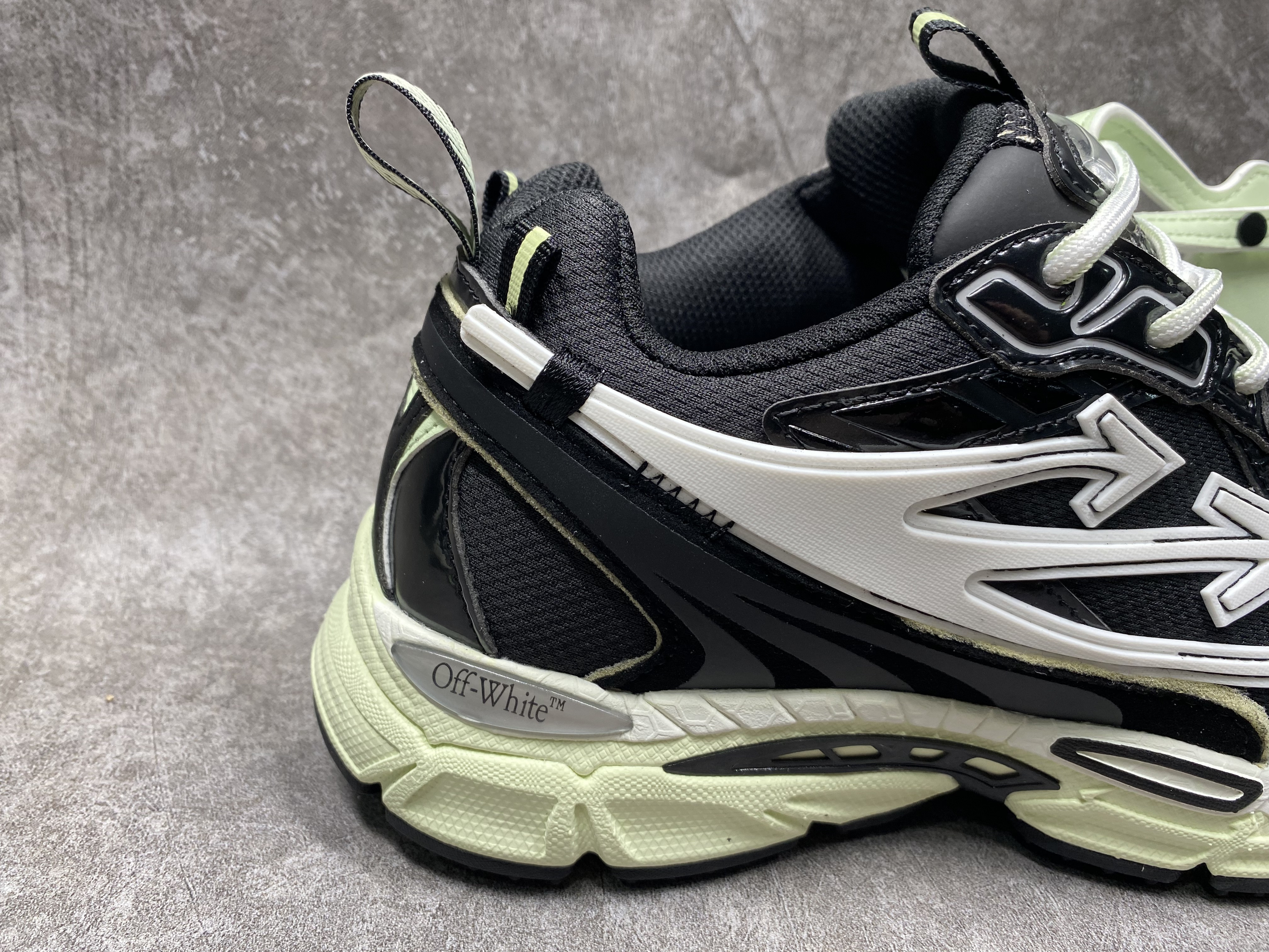 UA Off-White "BE RIGHT BACK"