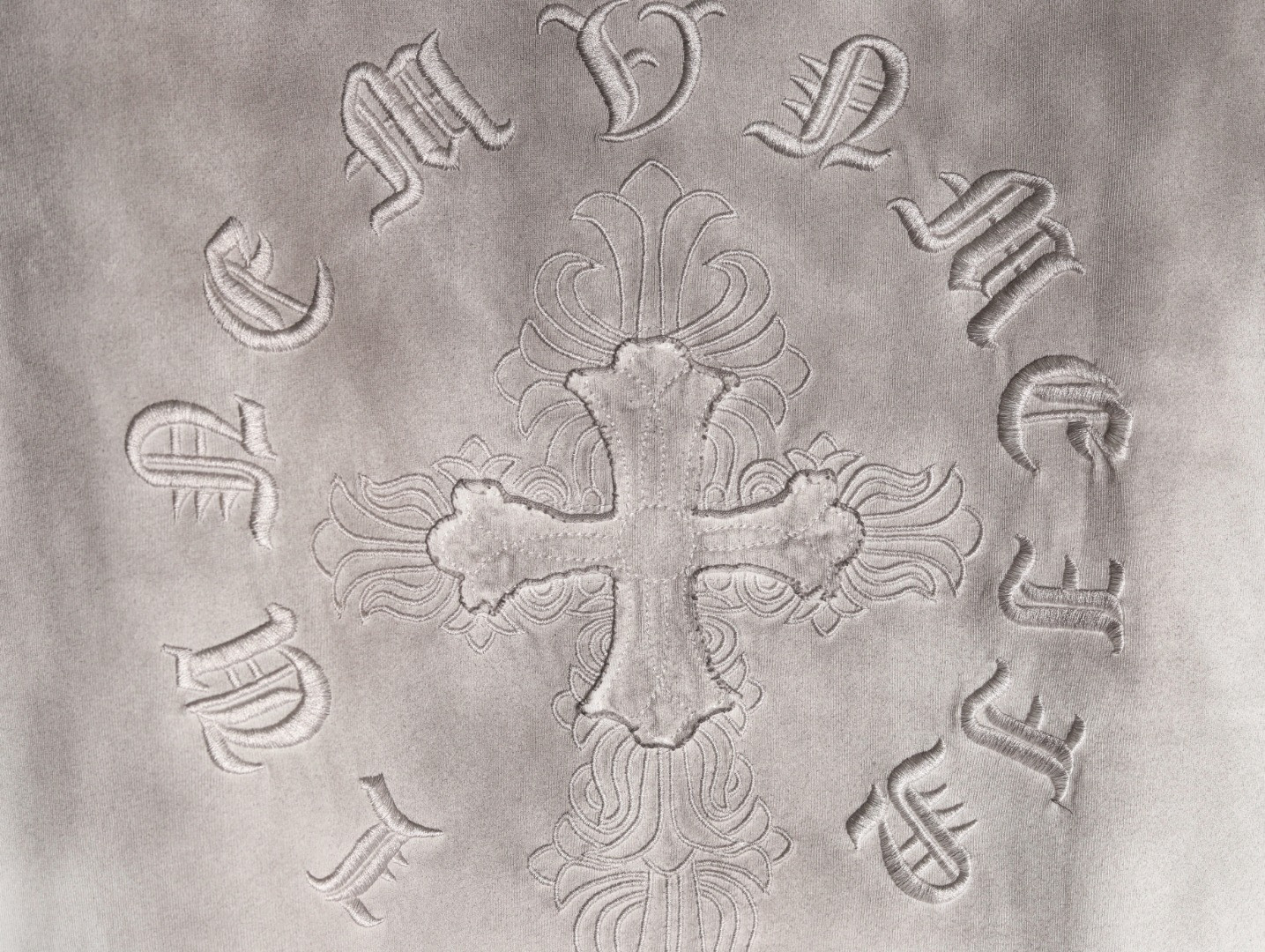 Ch**me He**ts 25ss short-sleeved t-shirt