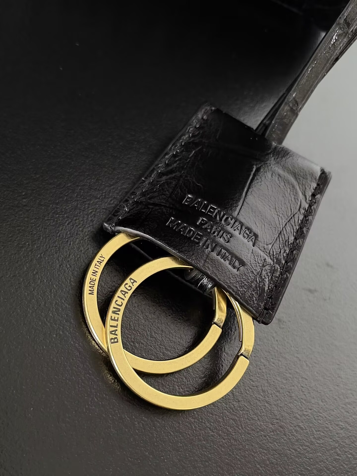 Ba*len*cia*ga rodeo large croc-embossed top-handle bag 39.8x29.9x12.9cm