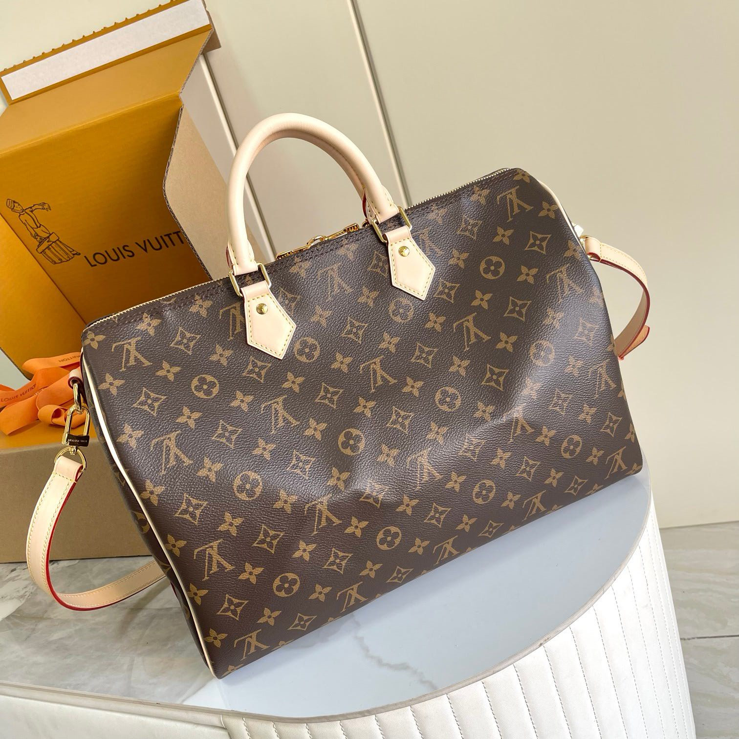 LV Speedy Bandoulière 40 M46982 25x 19x 40cm