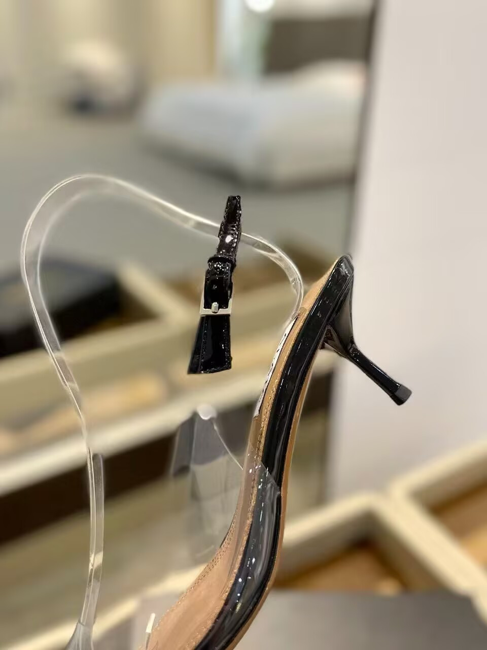 UA ALAÏA Le Coeur Plexi Heart-Toe Slingback Pump