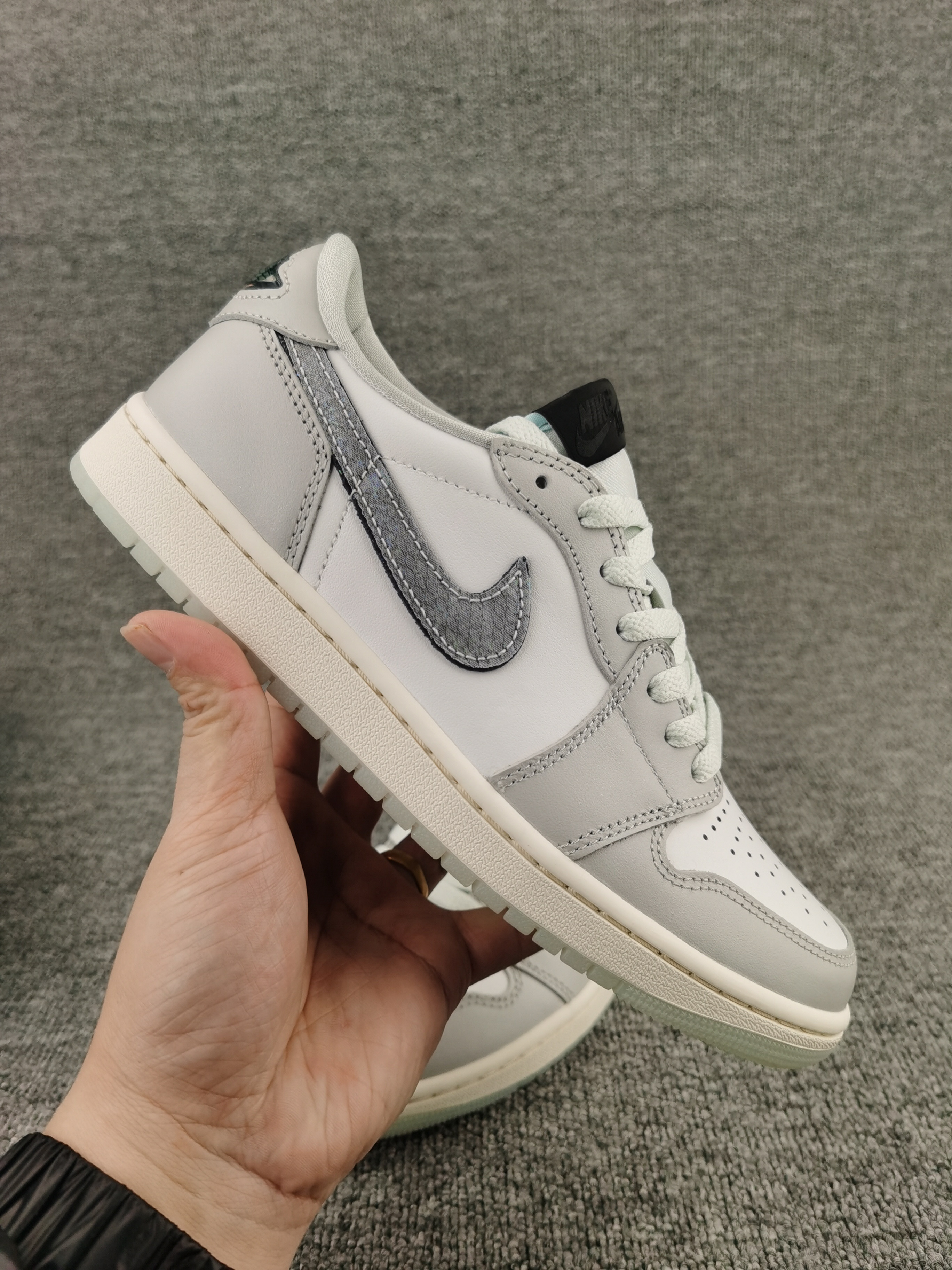 UA Jordan 1 Retro Low OG