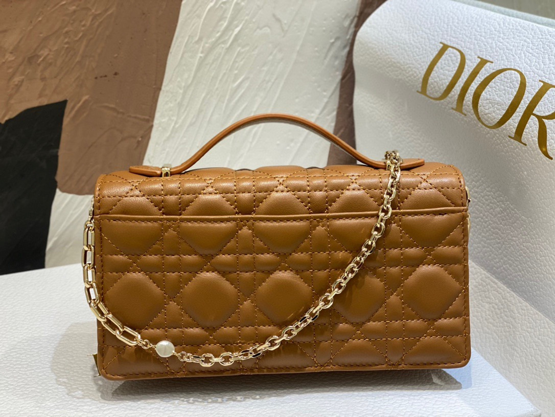 miss D*or mini handbag 21 x 11.5 x 4.5 cm