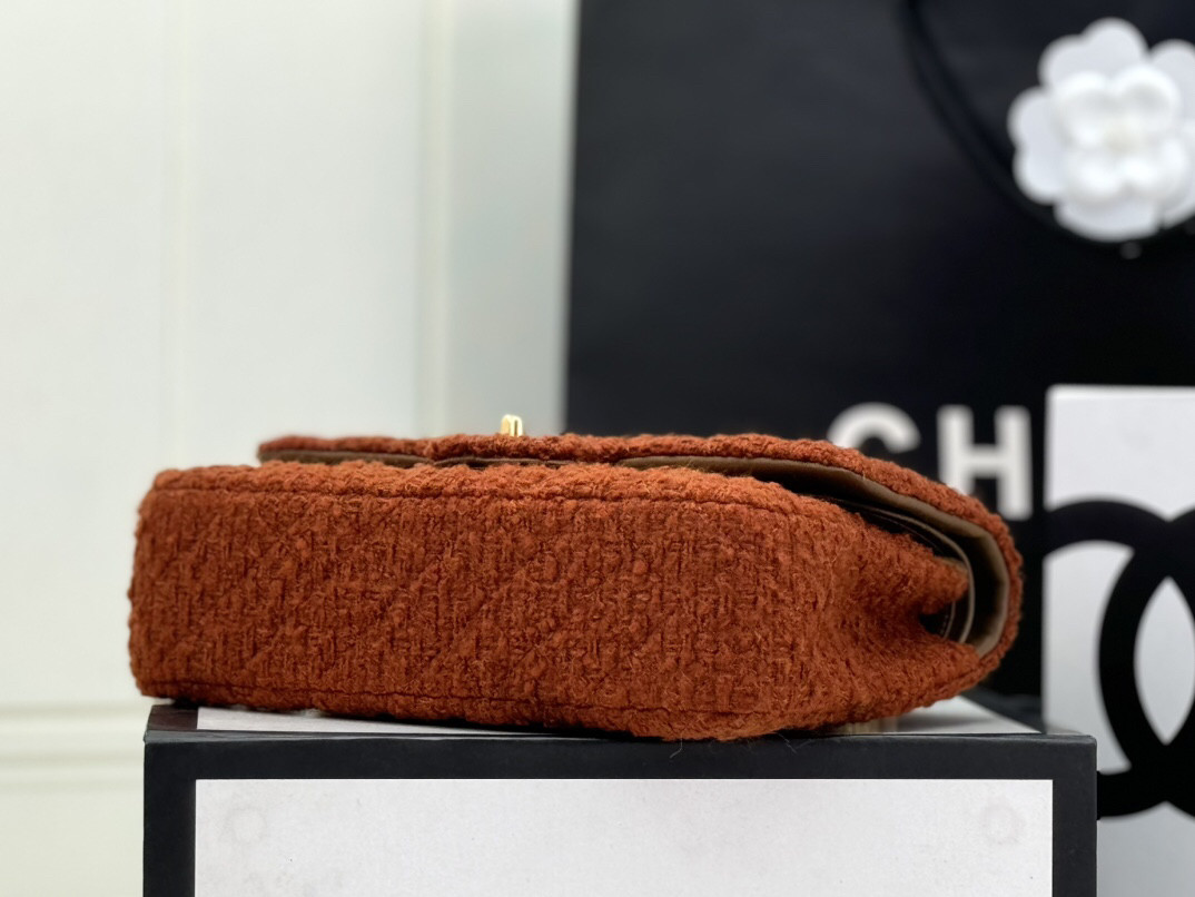 Ch*el mini classic 11.12 handbag 25 15.5 × 25.5 × 6.5 cm