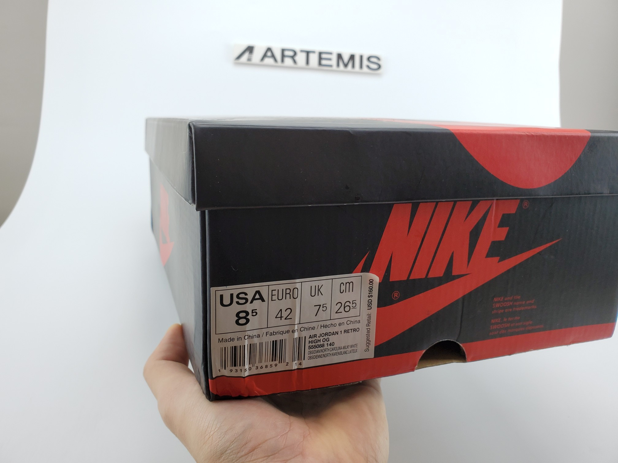 Air Jordan 1 Retro High "Obsidian Blue"