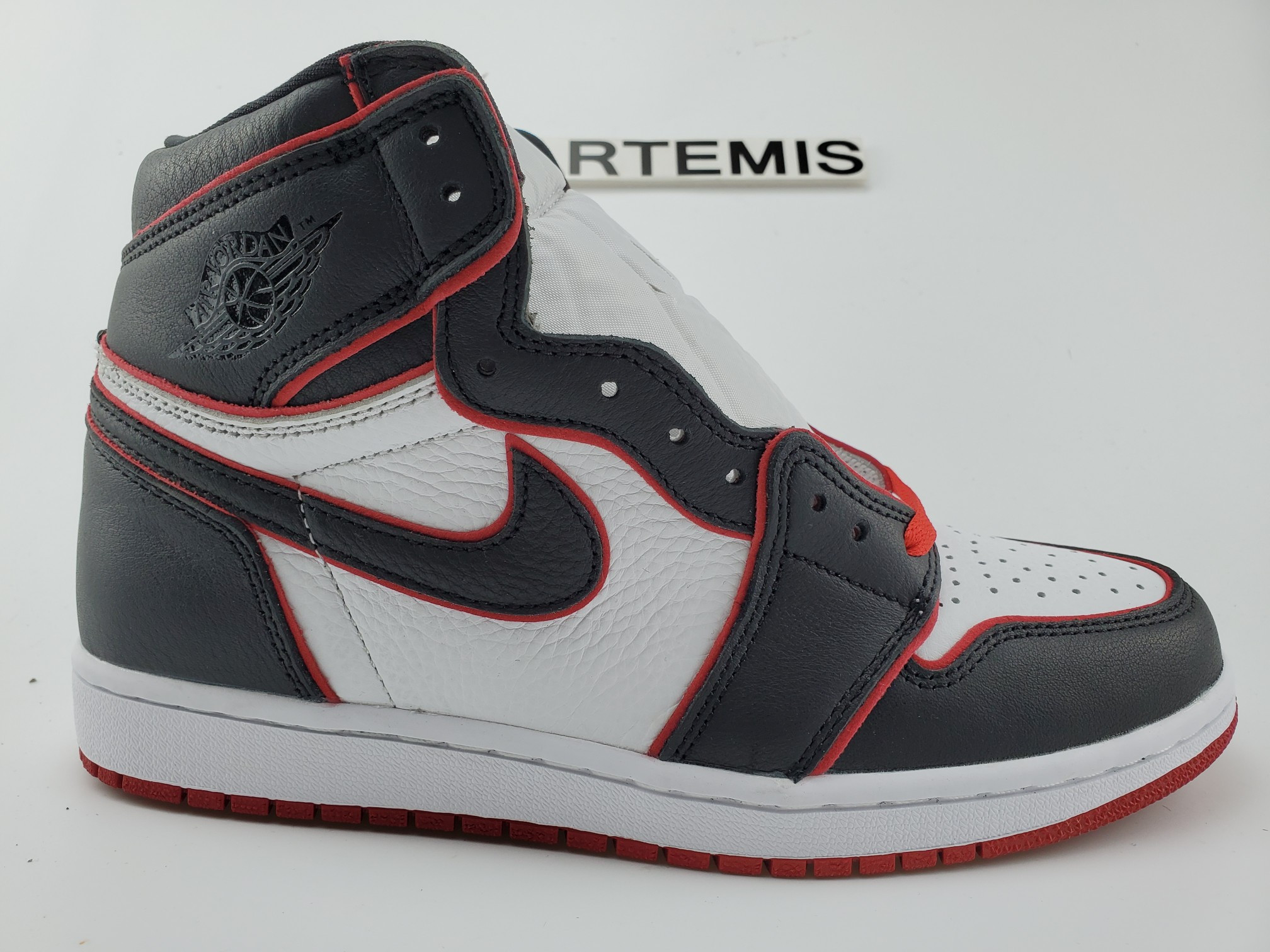 Air Jordan 1 High "Meant To Fly"