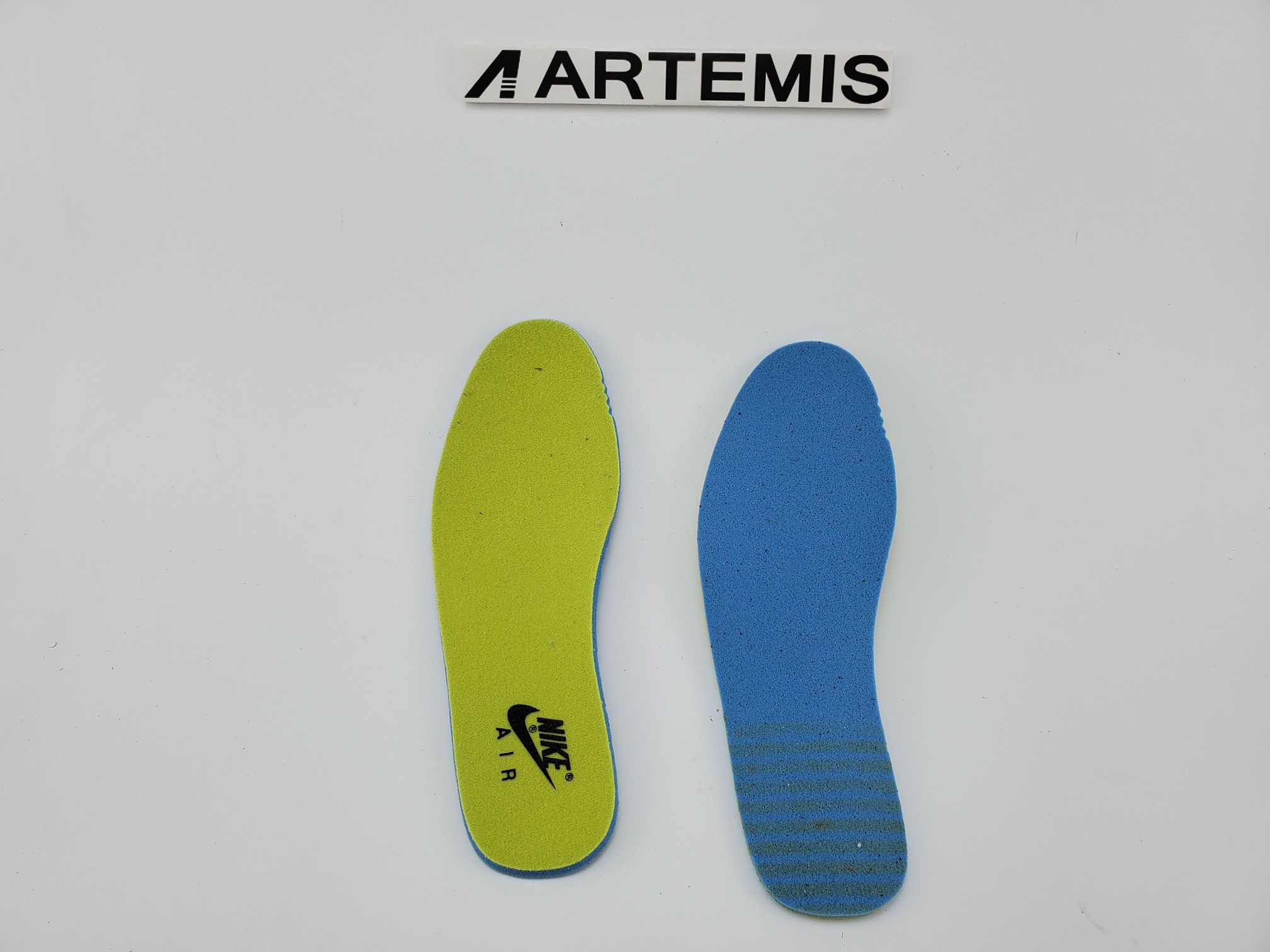 Air Jordan 1 High “First Class Flight”