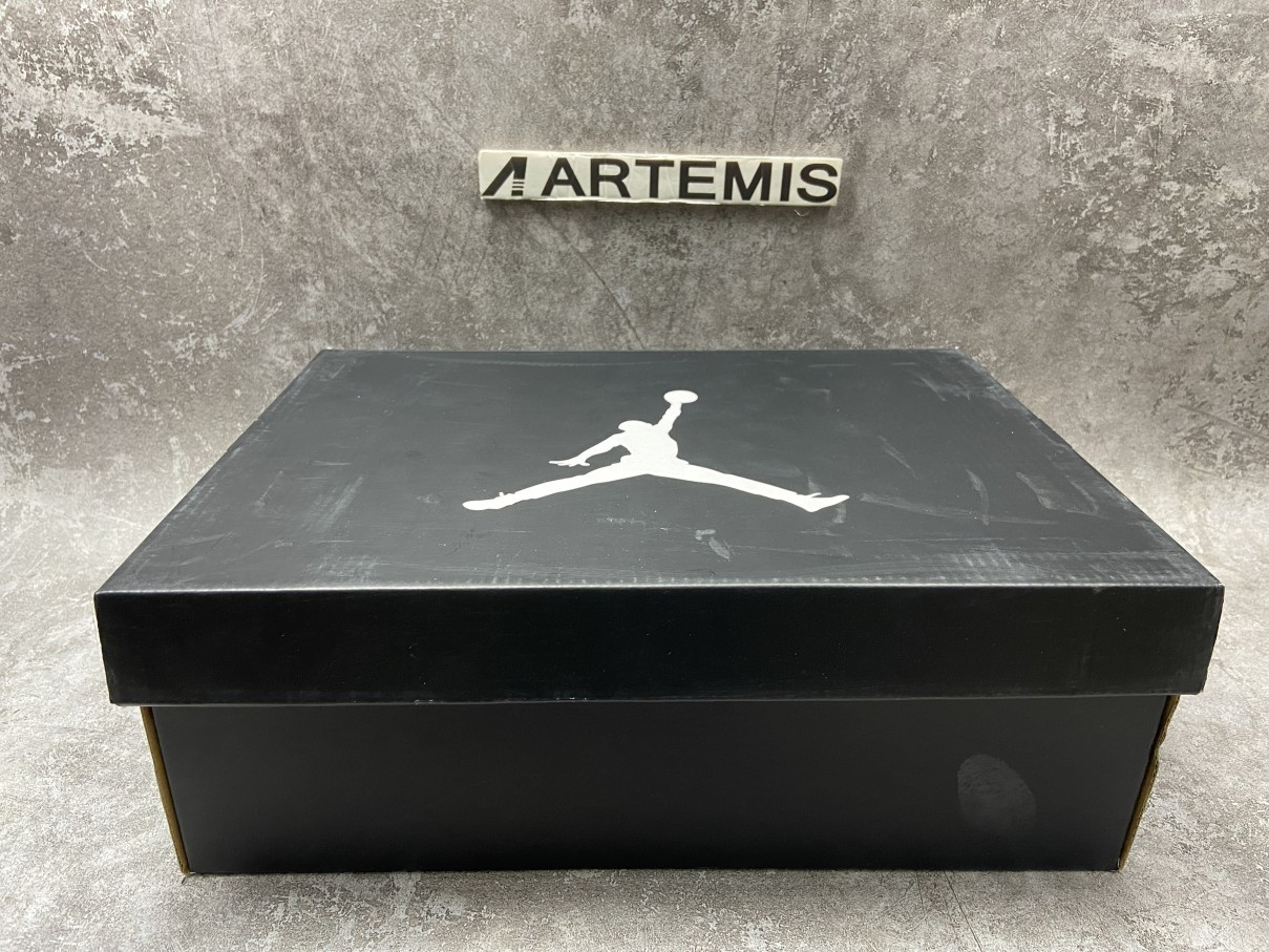 Air Jordan 11 Retro Low Concord