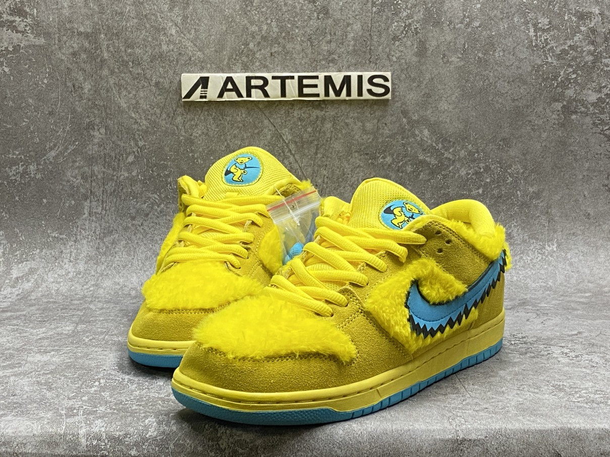 Grateful Dead x Nike SB Dunk Low Yellow Bear