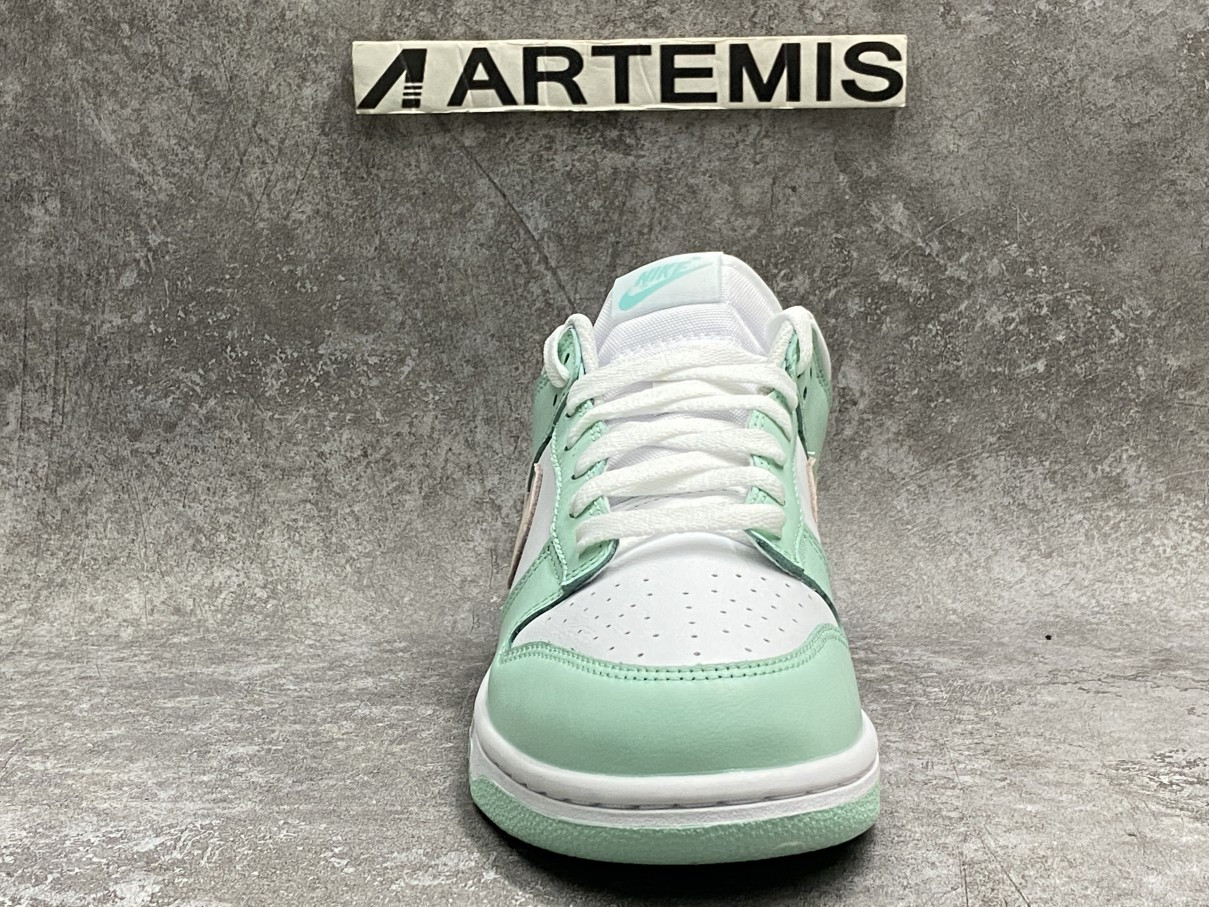 Nike SB Dunk Low Turbo Green