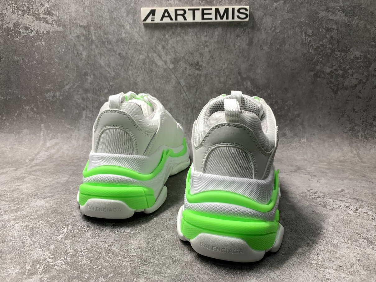 Balenciga Wmns Triple S Sneaker Fluo Green