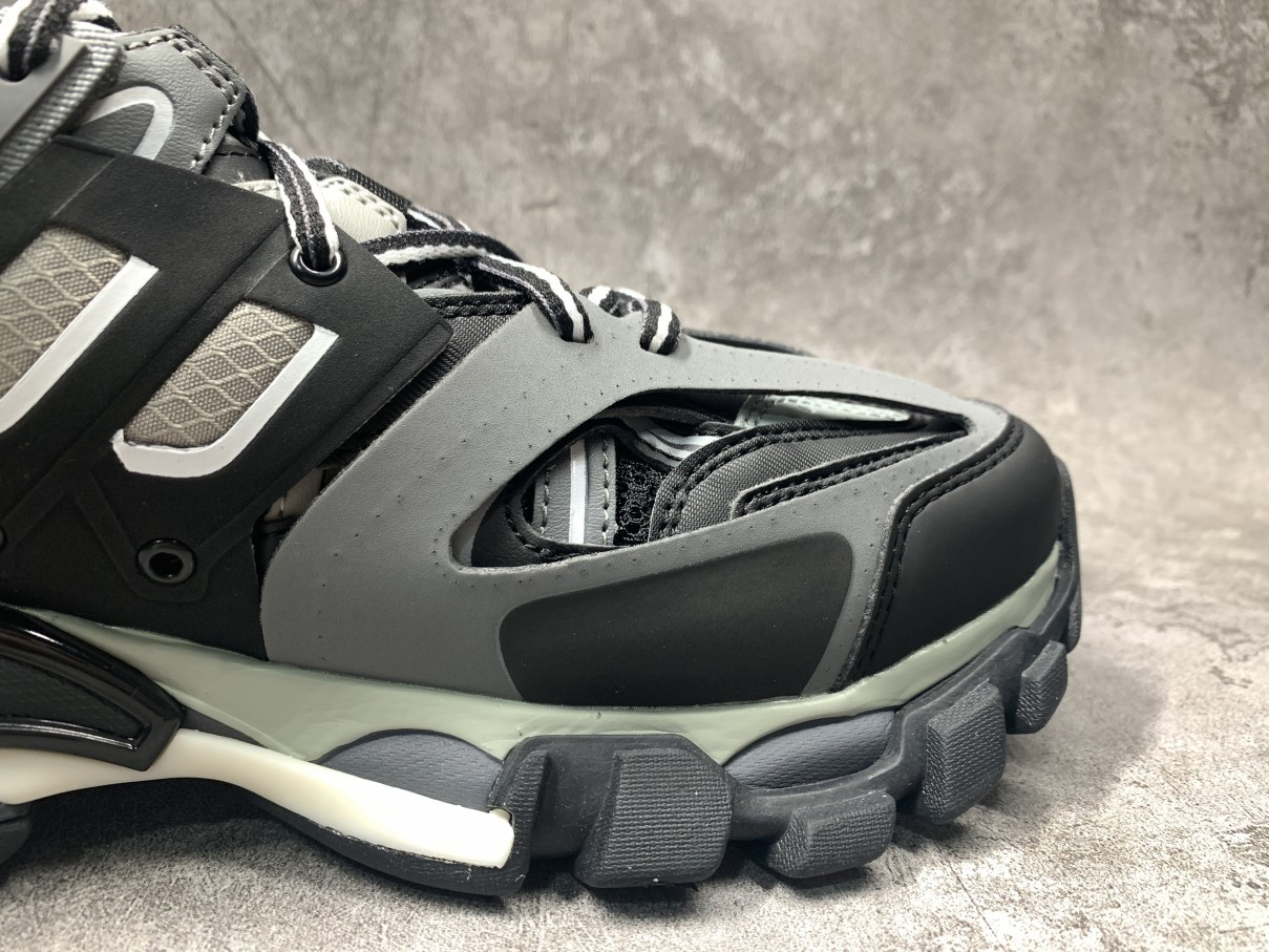 Balenciga Track Black Grey 2021