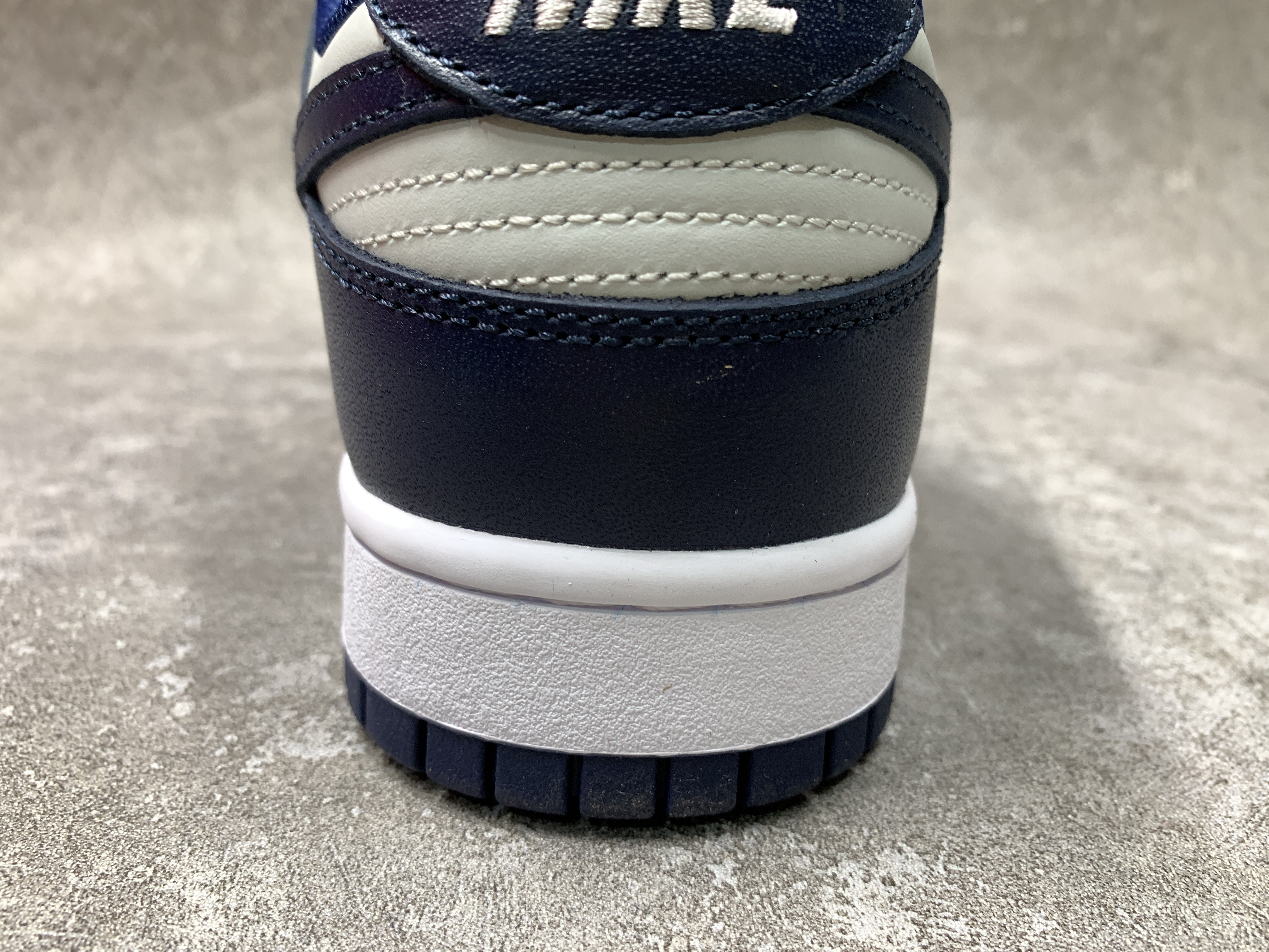 Nike Dunk Low Georgetown