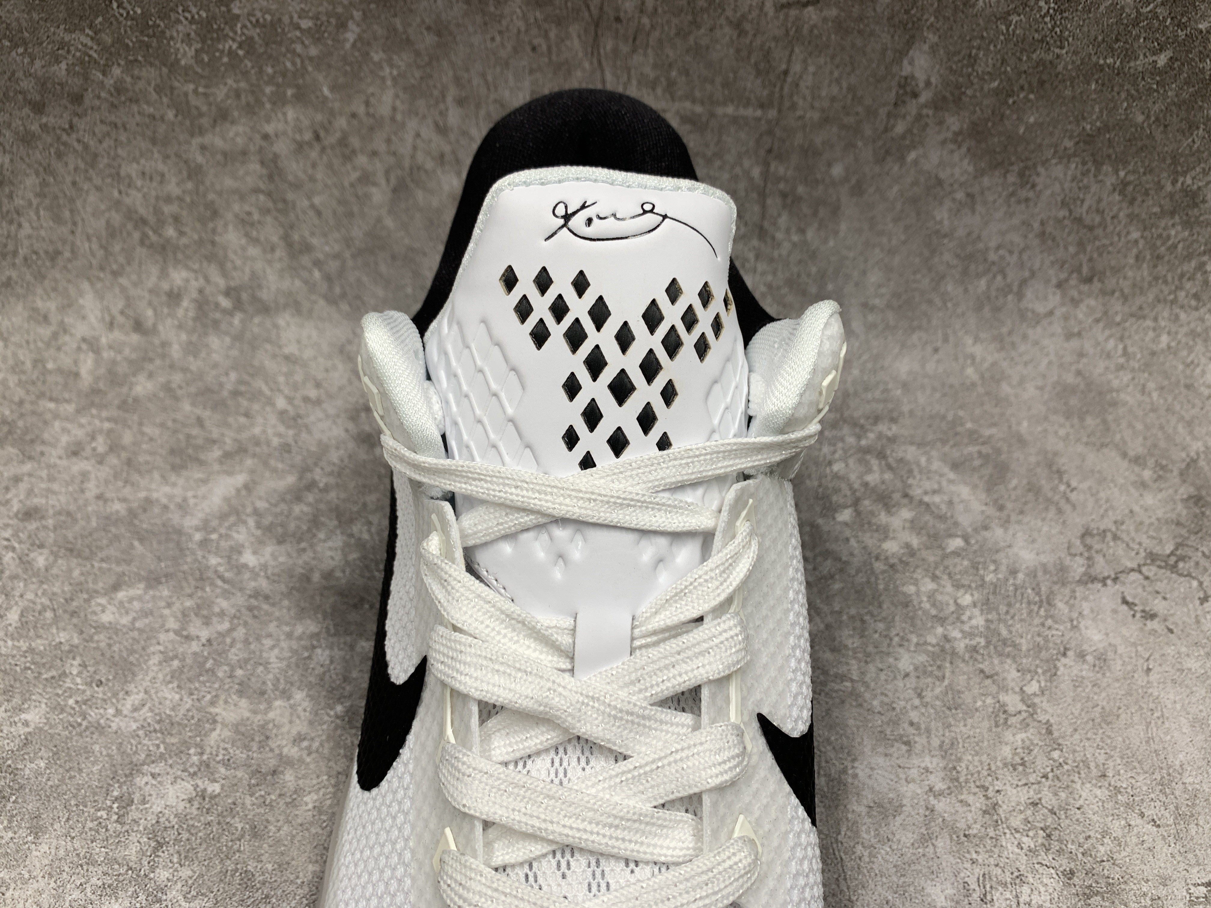 Nike Kobe 10 Fundamentals