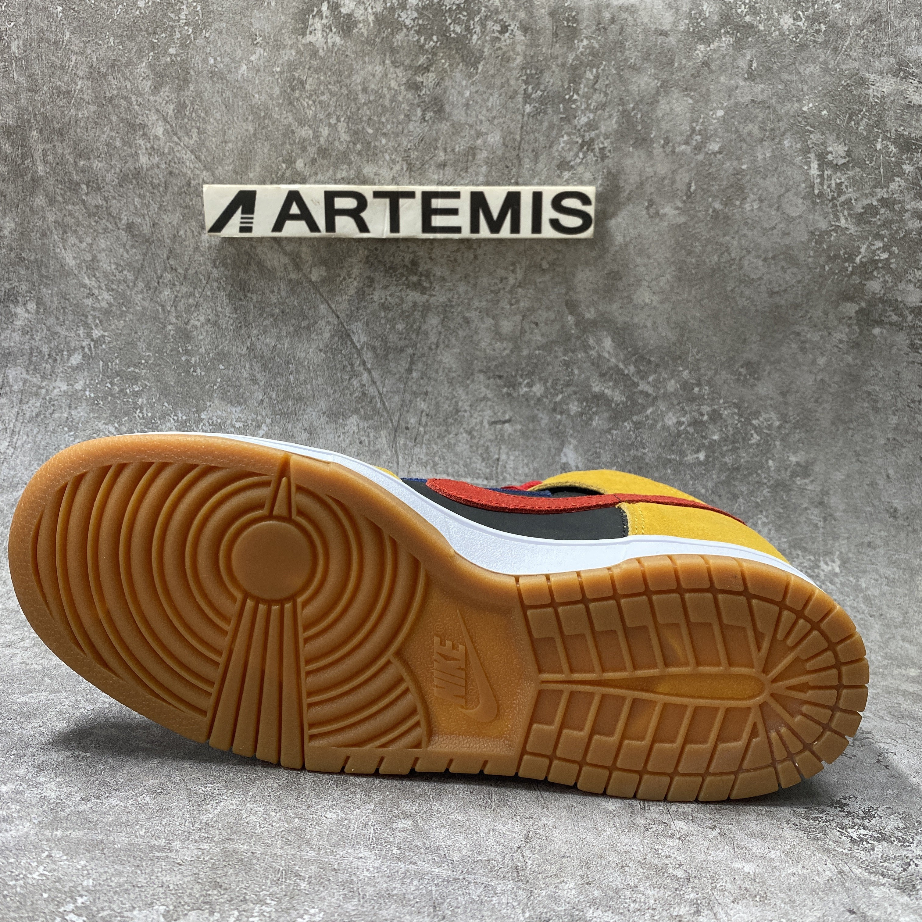 Nike Dunk SB High Reese Forbes