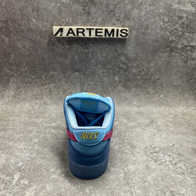 Nike SB Dunk Low Run The Jewels