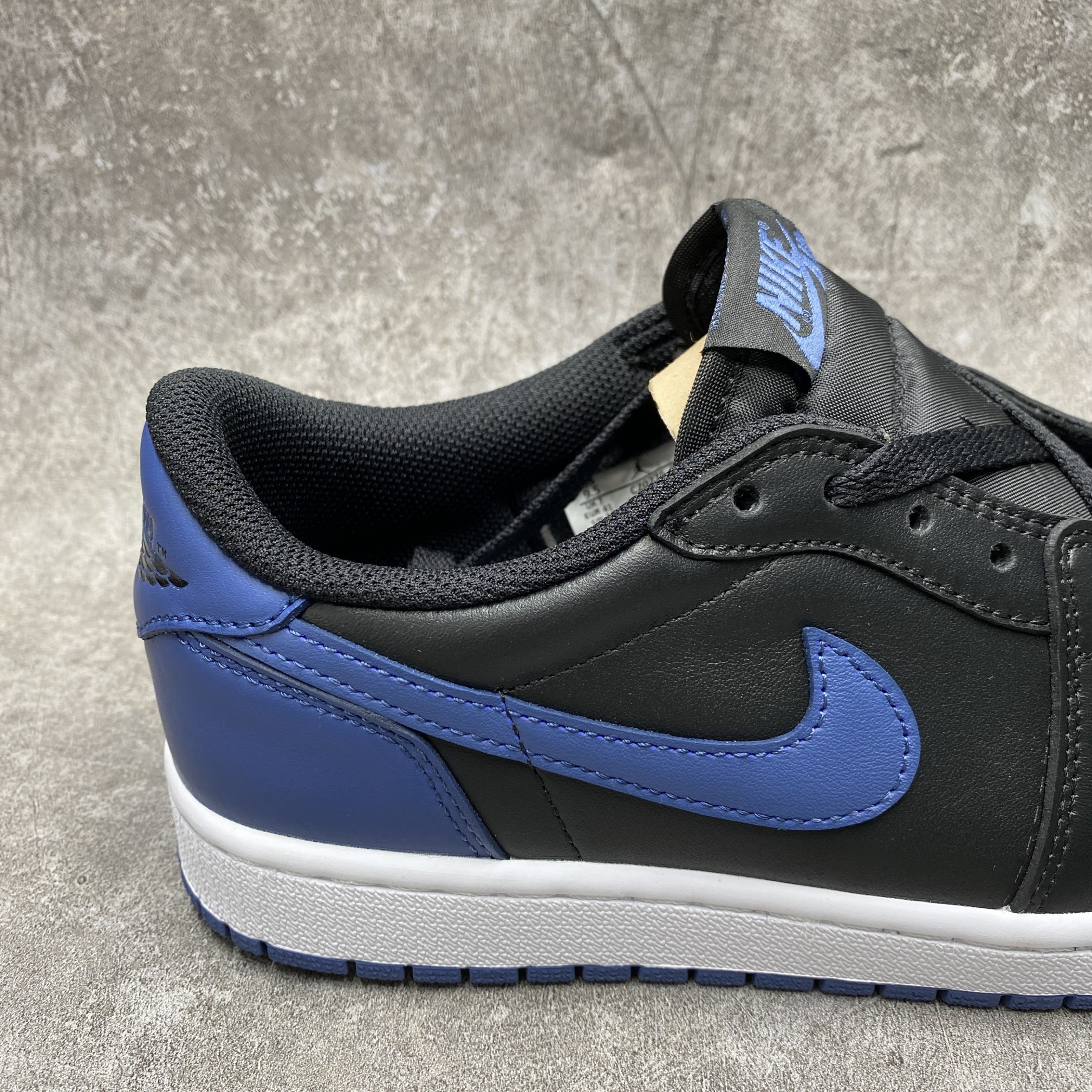 Jordan 1 Retro Low OG Mystic Navy