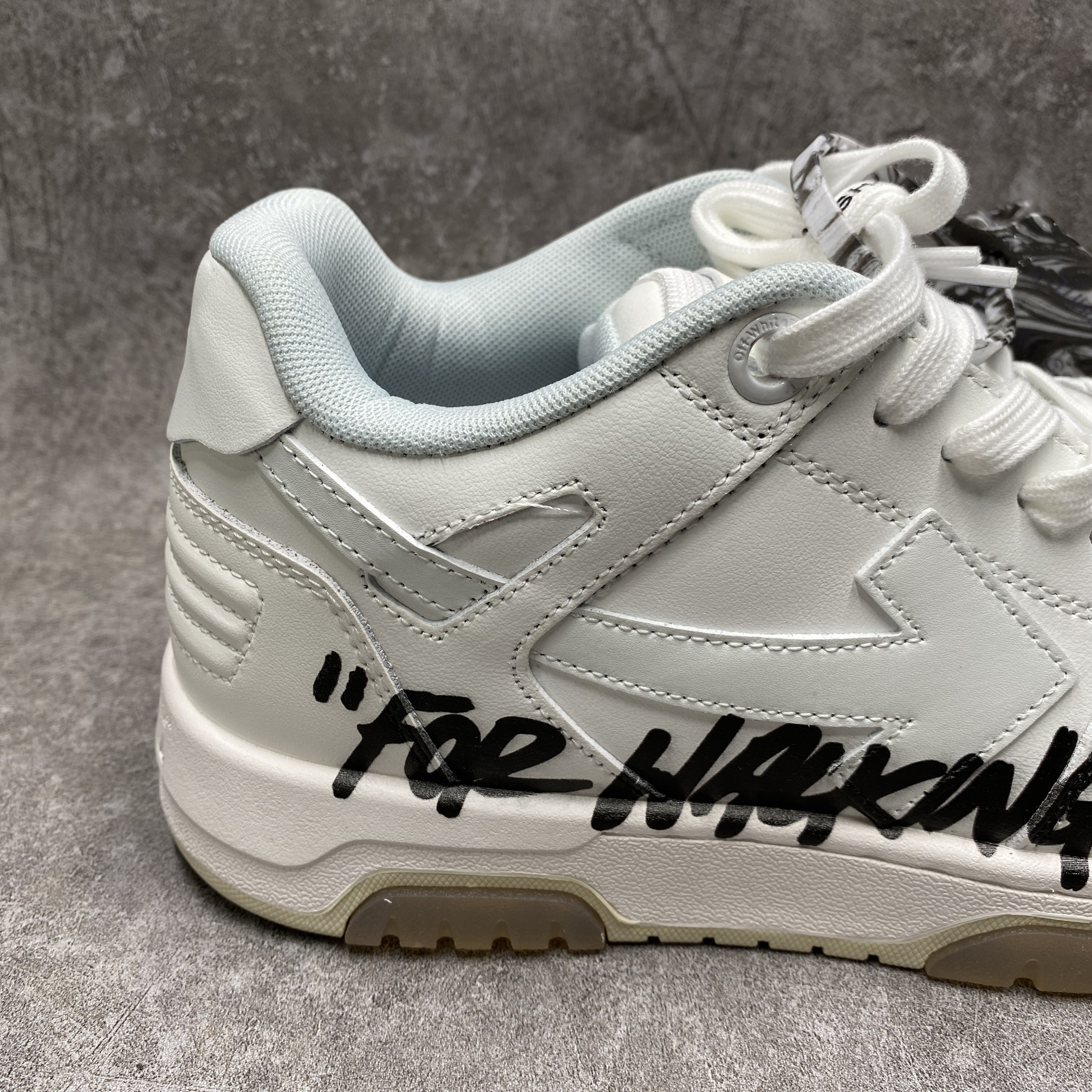 OFF-WHITE Out Of Office Leisure Sneakers Black White