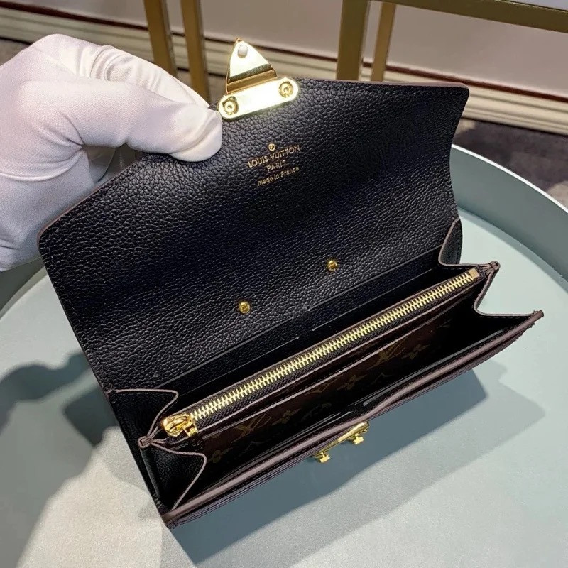 LV PALLAS WALLET M58415