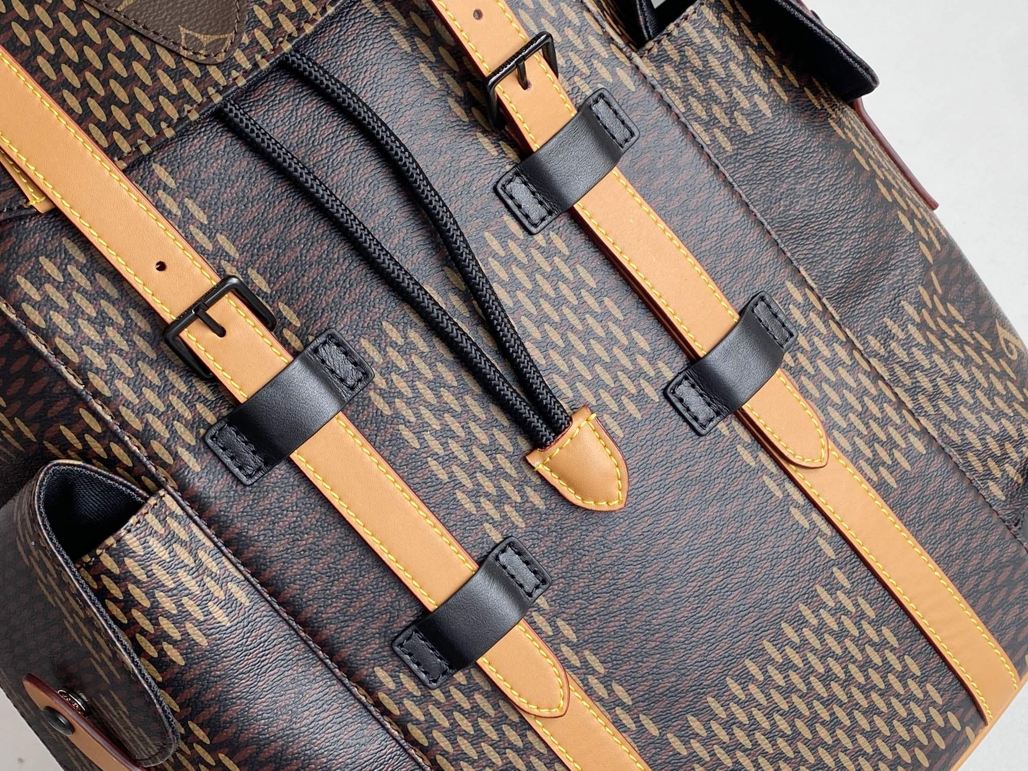 LV CHRISTOPHER PM N40358