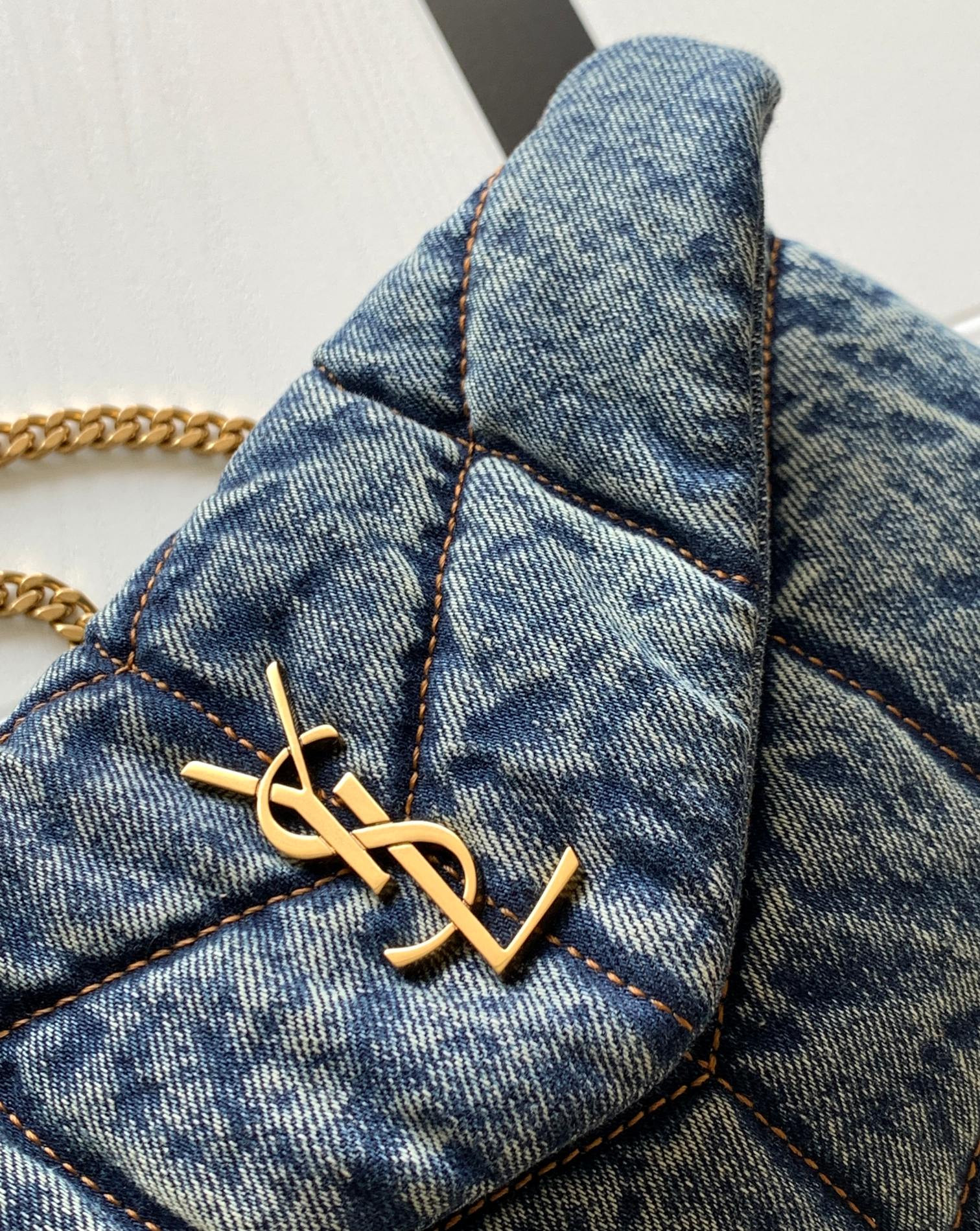 Y*L puffer in suede and denim rodeo blue 23 x 15.5 x 5.8 cm