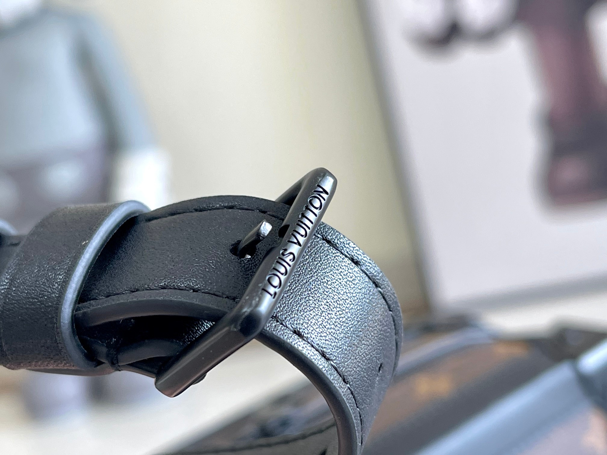 LV M44478 Soft Trunk Virgil Abhol 9.8 x 7.1 x 3.9 inches