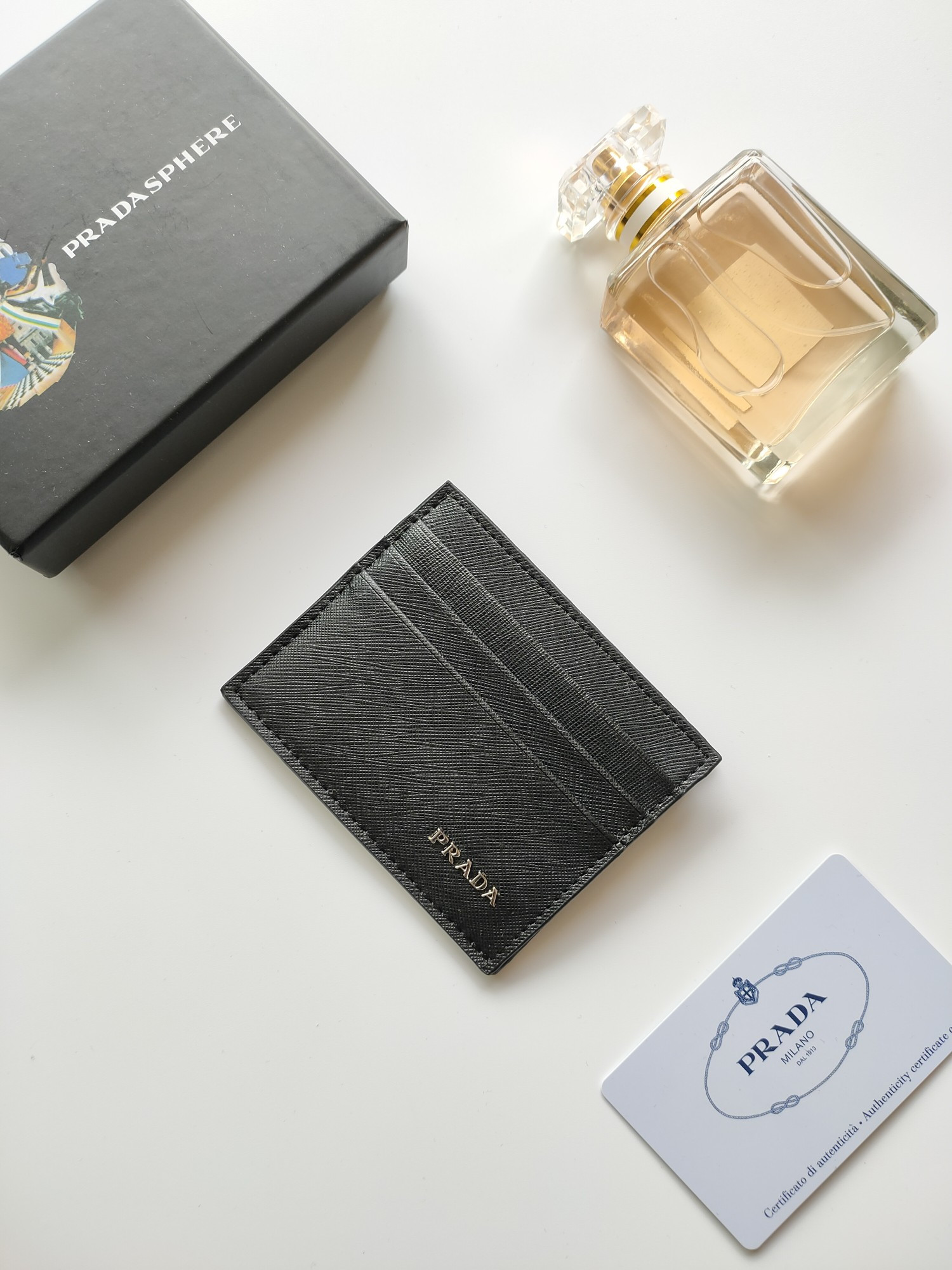 Pra*a card holder 8-10cm