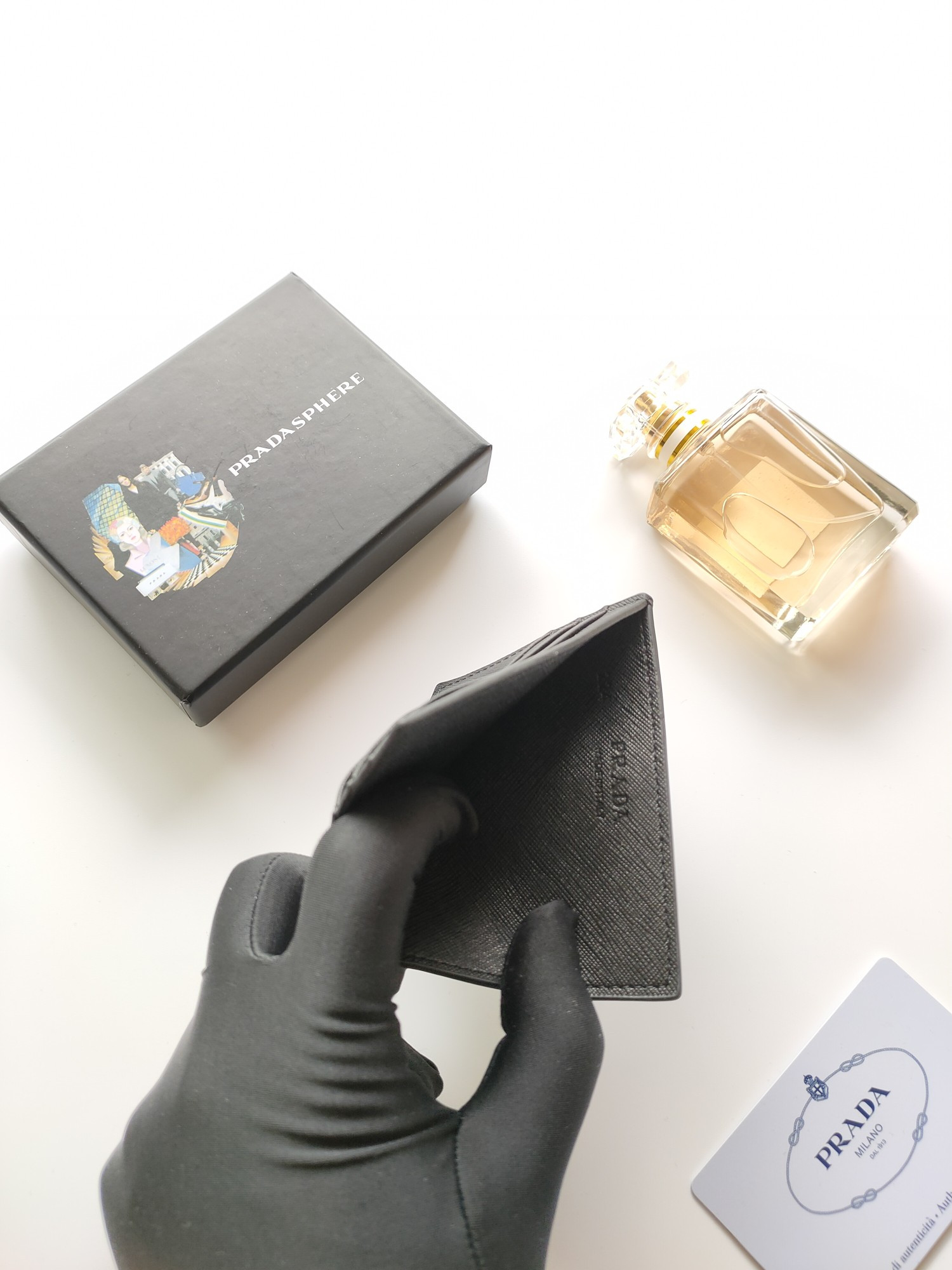 Pra*a card holder 8-10cm