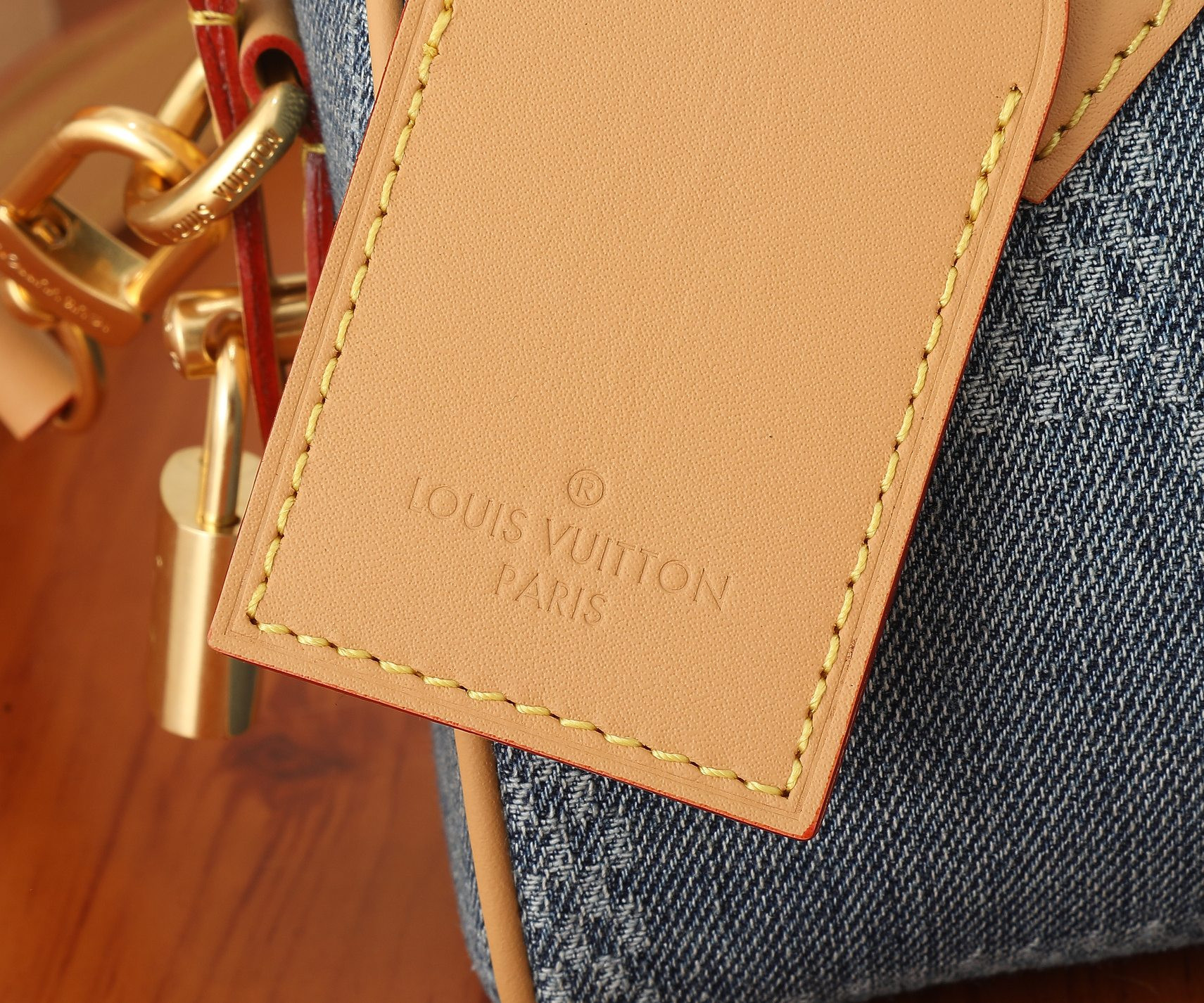 LV Speedy 18 Bandoulière N40682 7.1 x 4.7 x 3.9 inches