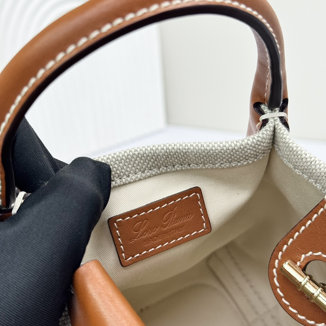 L**o p*ana micro bale bag cotton, linen 23 x 16 x 14 cm