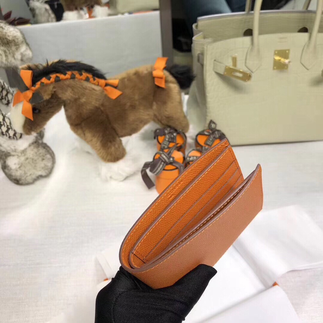 H**me5 poker compact wallet