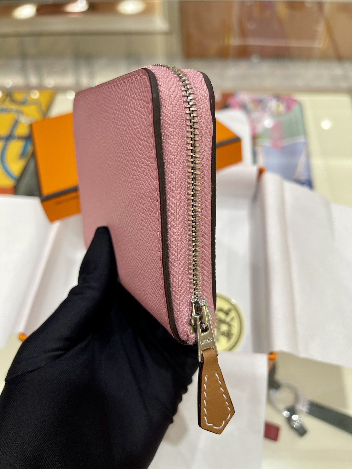 H**me5 wallet 11.5x2x9.5cm