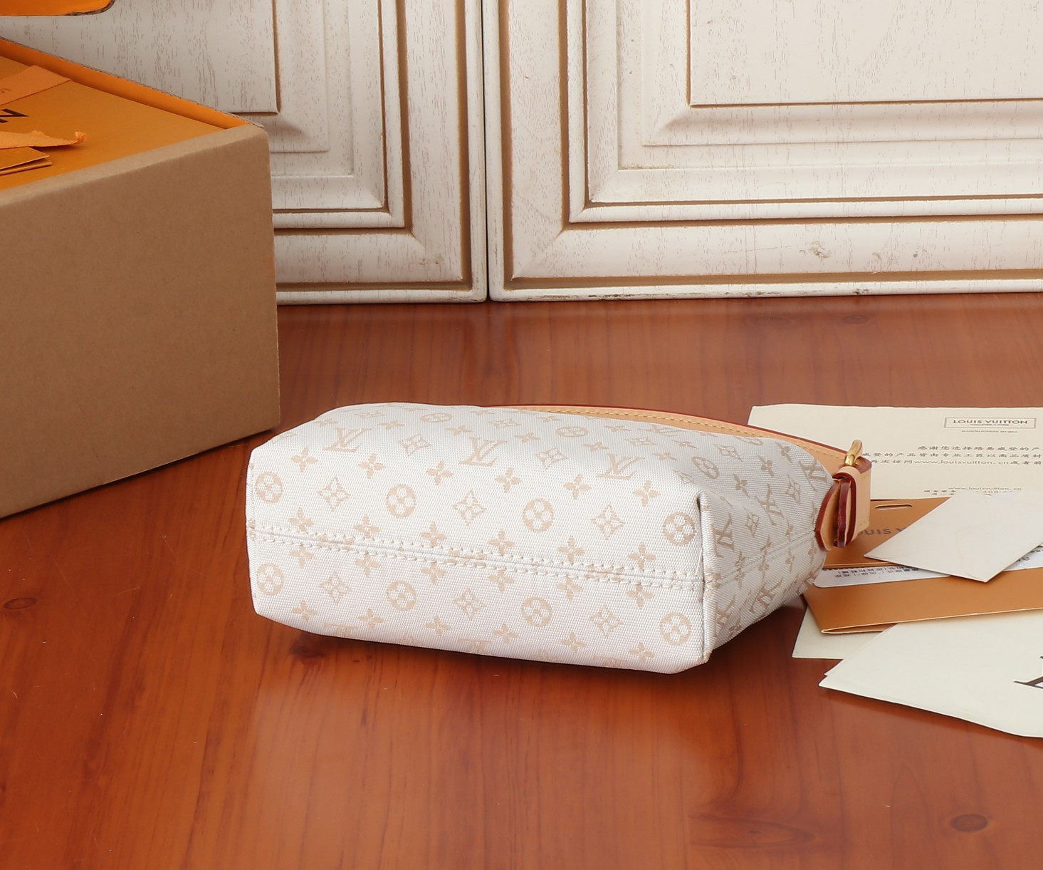 LV Hills Pochette M12433 18.5x11x6.5CM