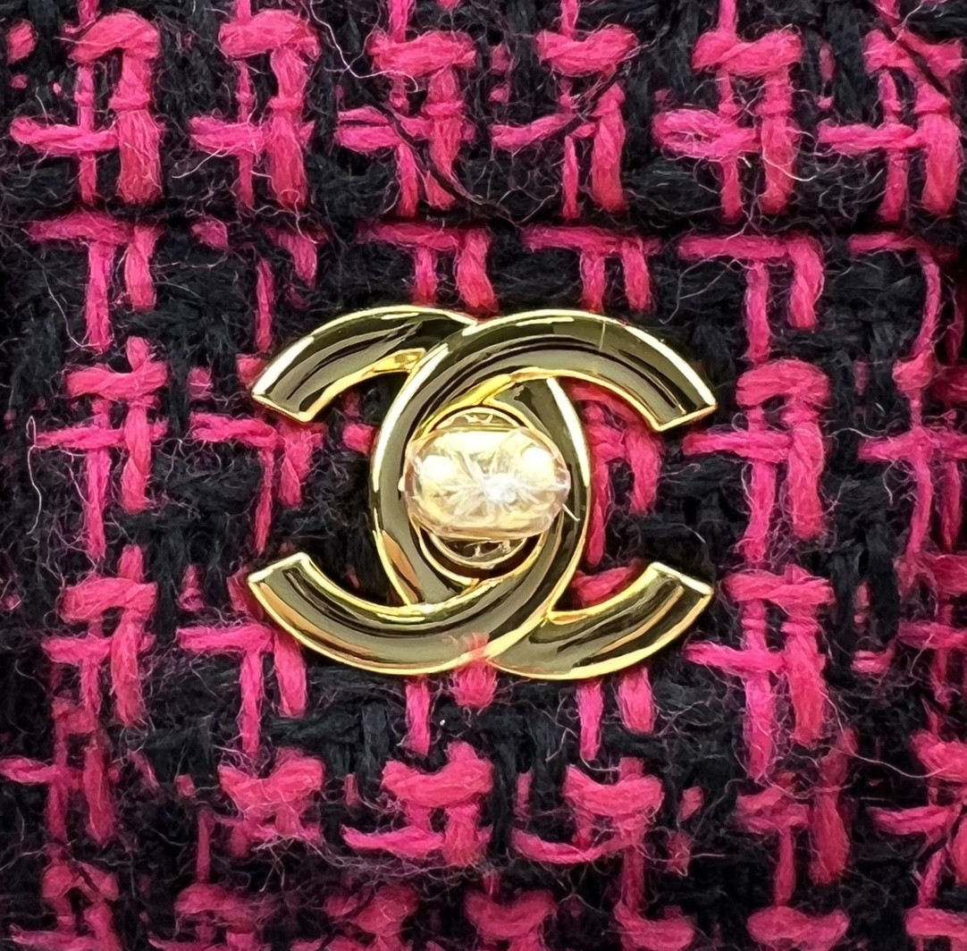 Ch*el classic flap bag 20cm