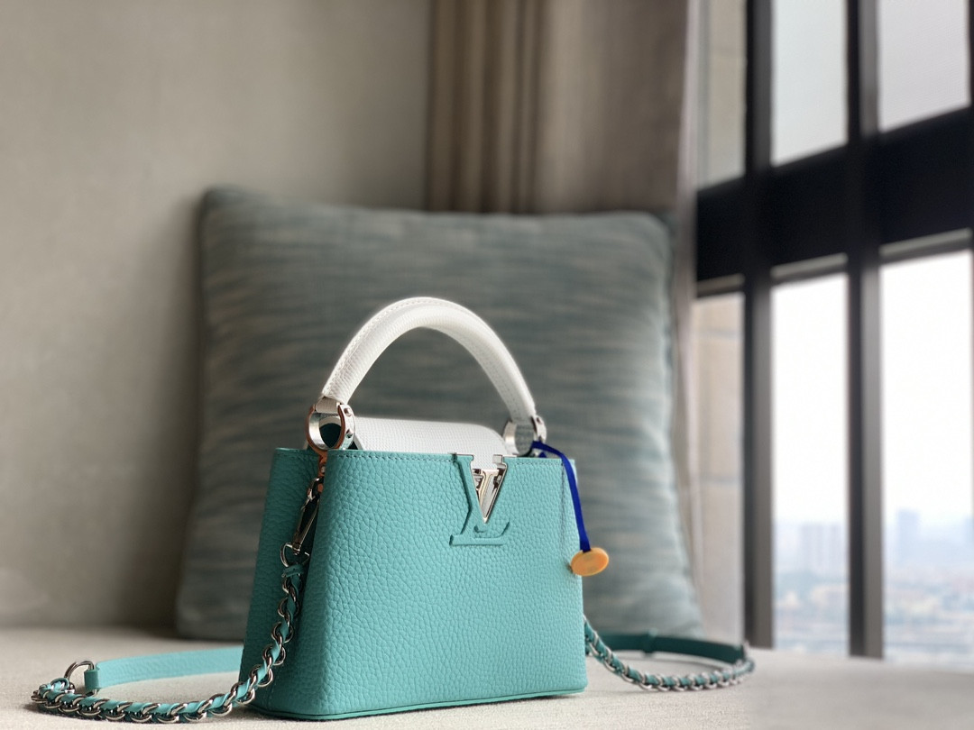 LV Capucines Mini N85829 21.1 x 14.0 x 7.9CM