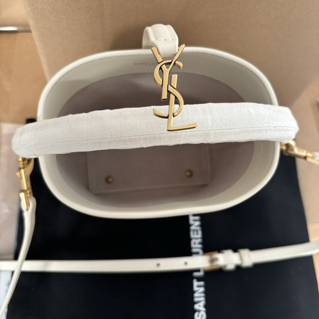 Y*L le 37 mini (shiny leather) 15x13x6cm