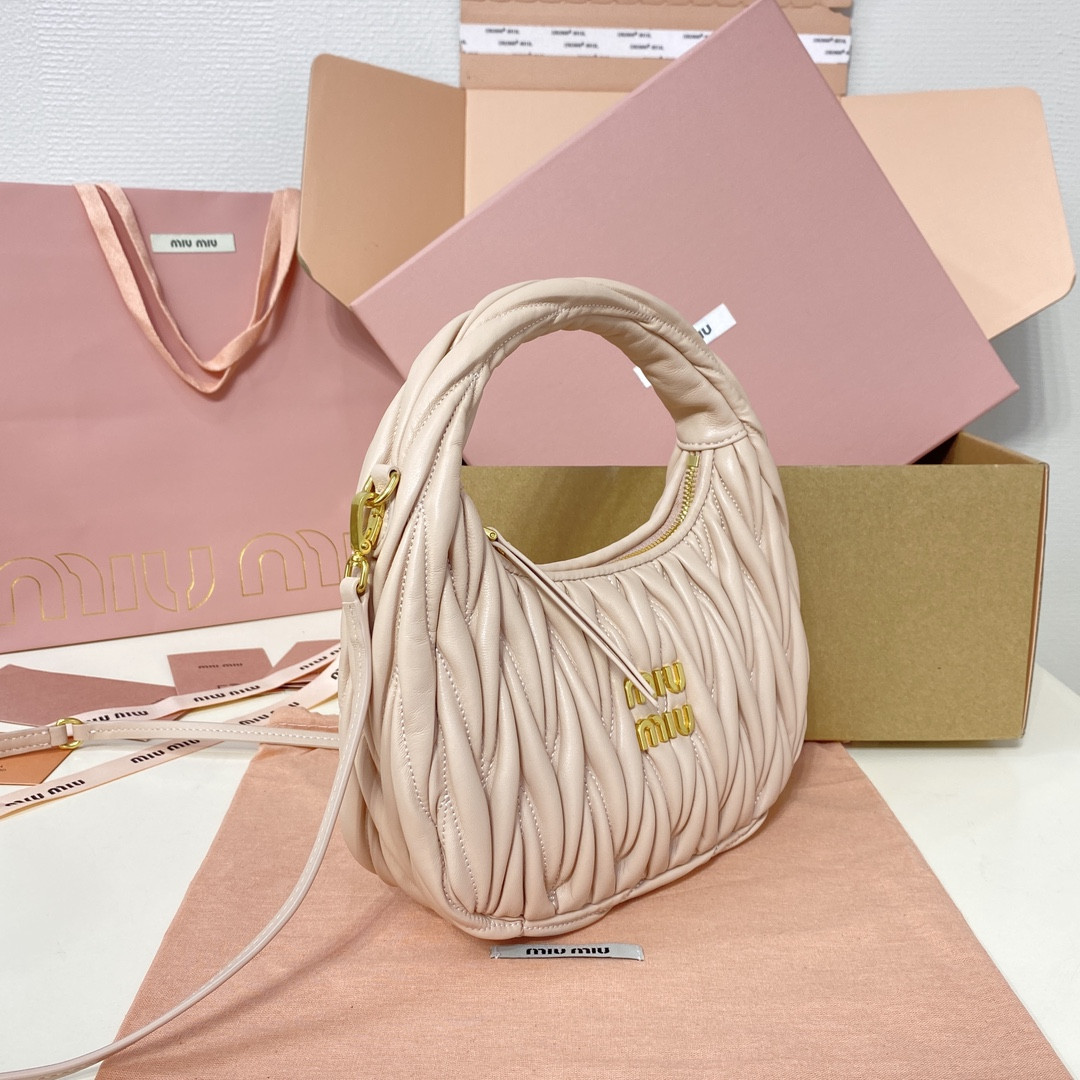 Miu Miu Wander matelassé nappa leather hobo bag 17x20x6cm
