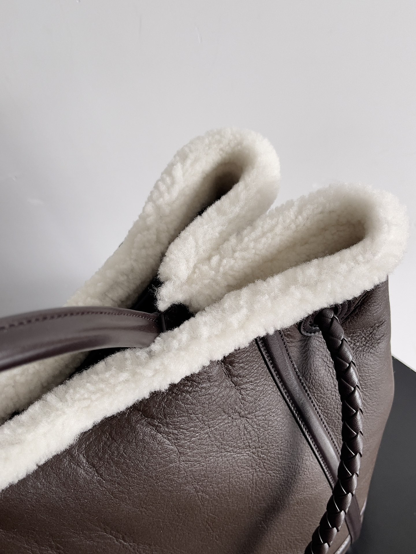 bo*te*ga Ve*ne*ta large andiamo 45x22x34cm