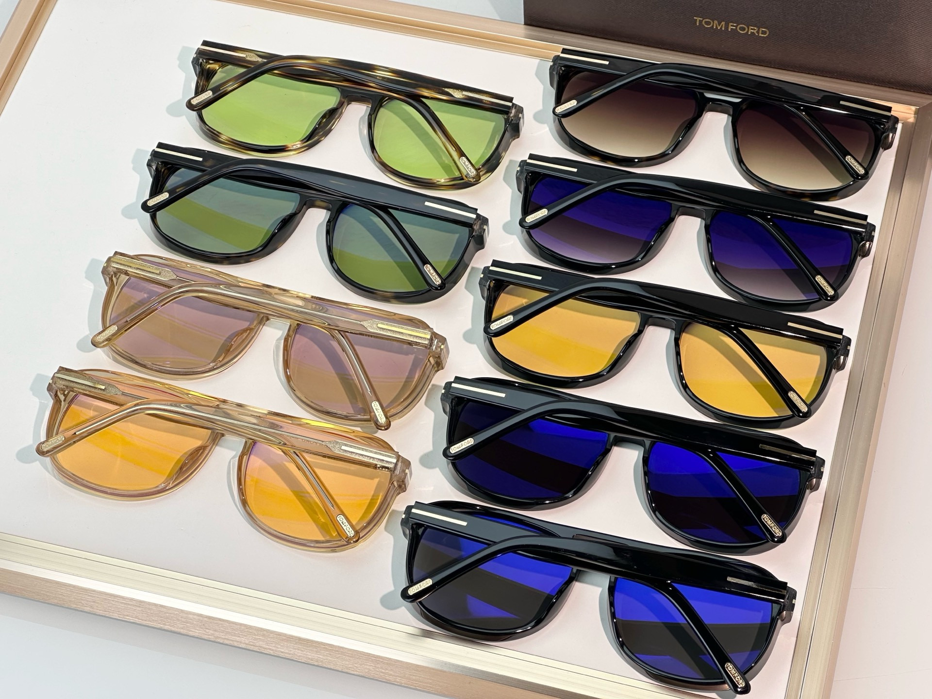 Tom Ford Glasses Resco 1022 58-12-140