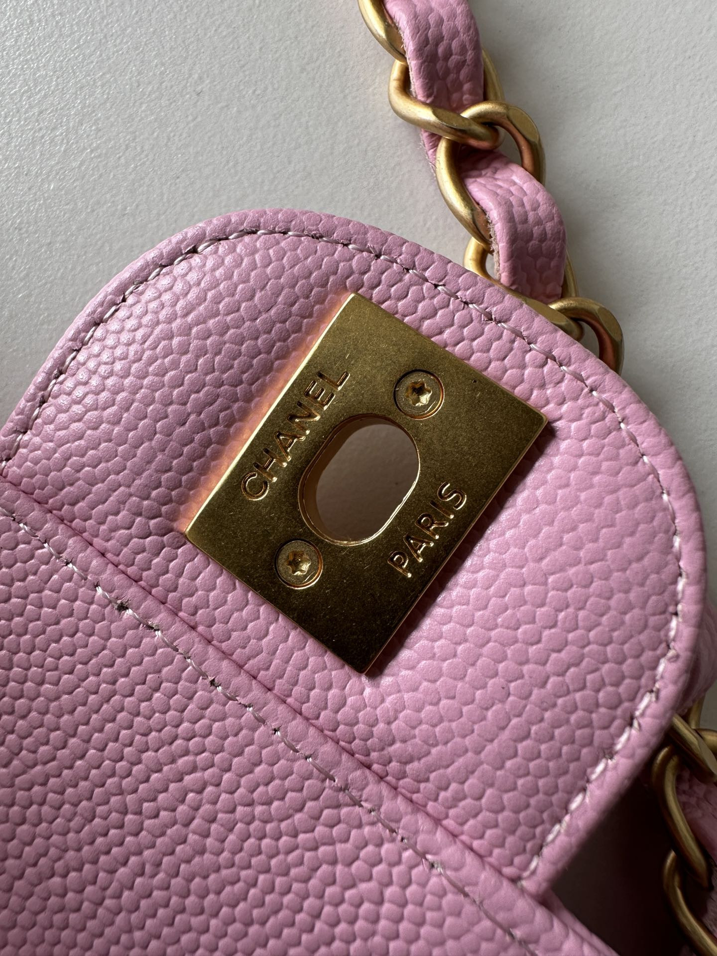 Ch*el small flap 22 x14.5 x7cm