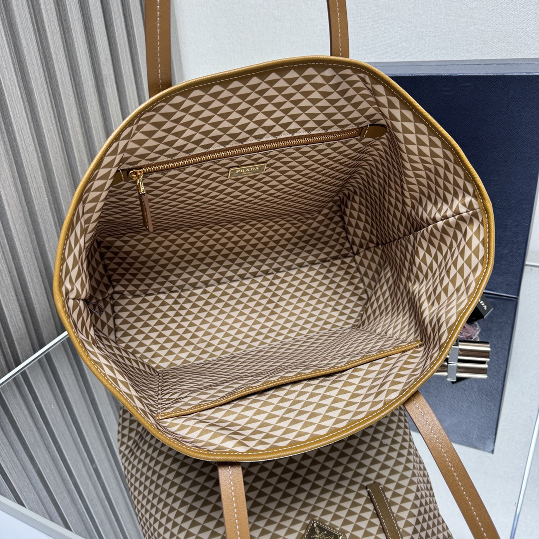 Pra*a re-nylon tessuto triangolo tote bag 33x29x14cm