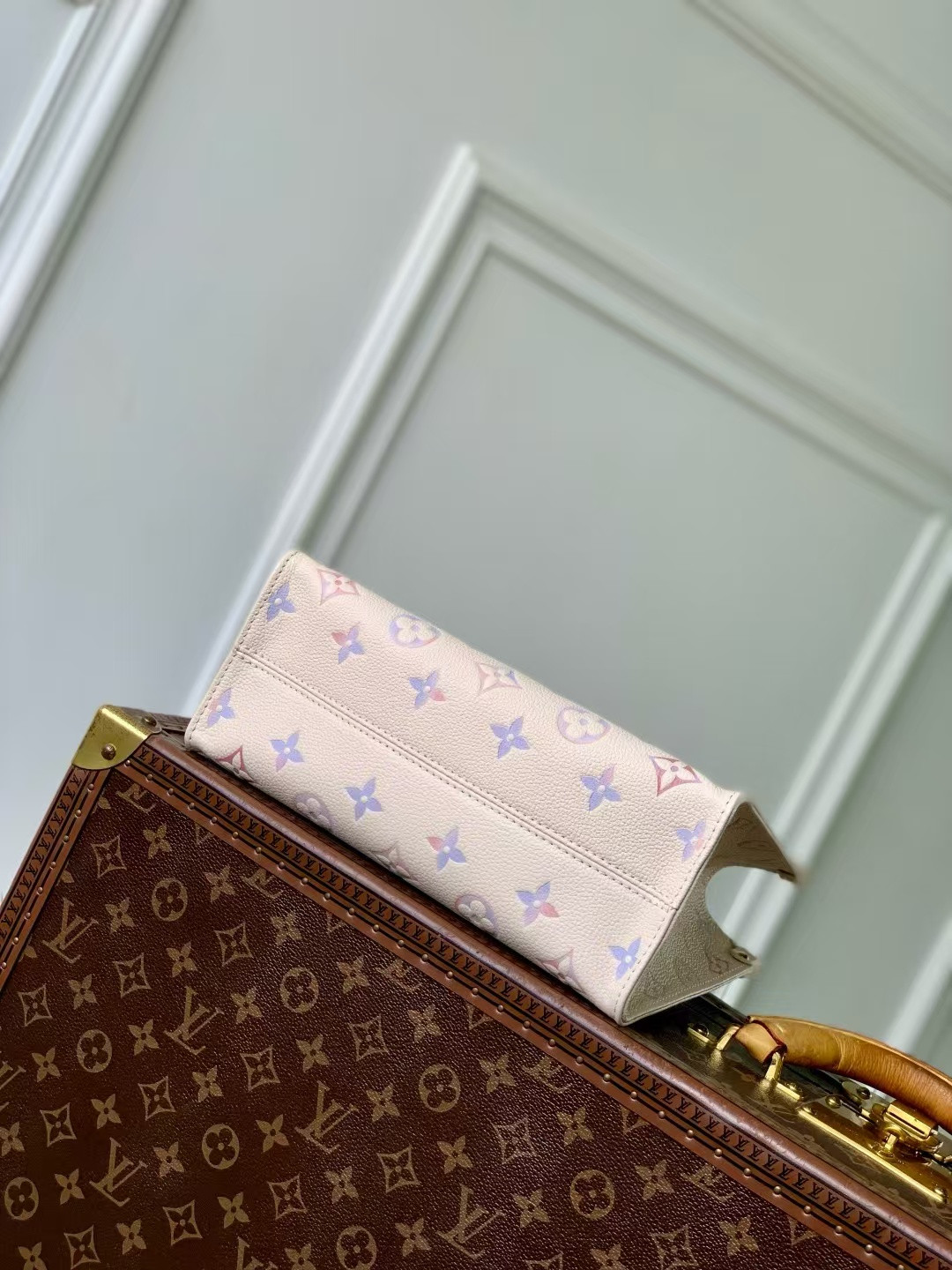 LV OnTheGo PM M25770 25x19x11.5cm