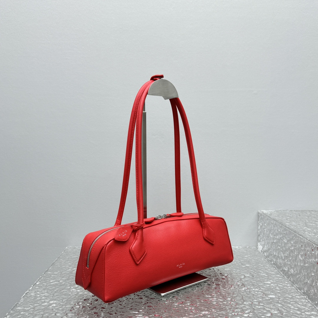 ALAÏA LE TECKEL MEDIUM BAG 33x11x10cm