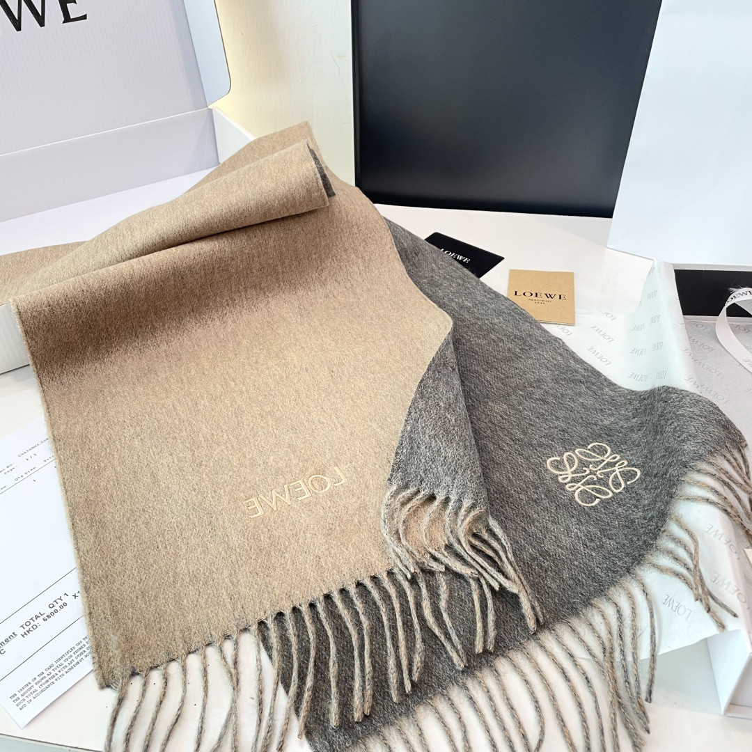 L0ew* scarf 38x180cm 100% cashmere